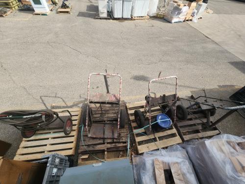 Lot of 4 welding carts.