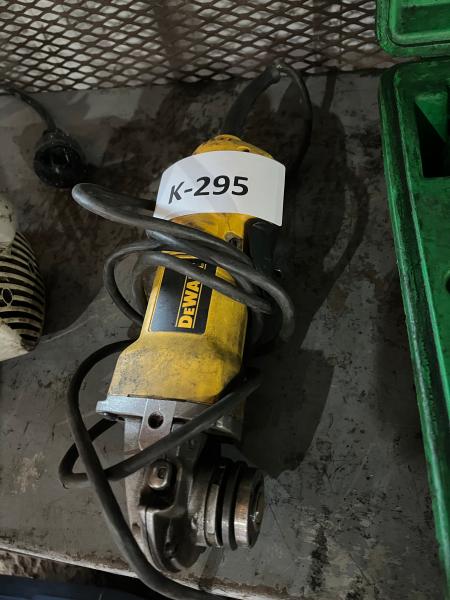 K-295 Dewalt angle grinder