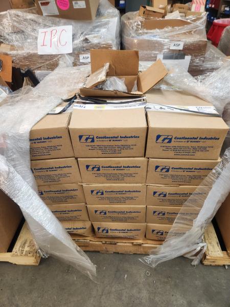 1 Pallet Containing 45 Boxes of 10 Continental Industries 1.25" IPS Steel Mains x Compression Outlet Tee for PE Pipe.