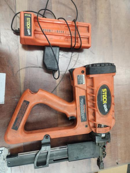 1 Used Stockade Nail Gun, Missing Battery