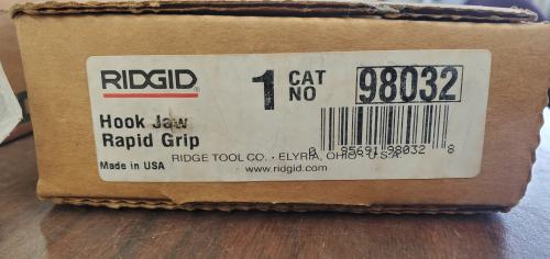 Lot of 12 New Rigid Hook Jaw Rapid Grip