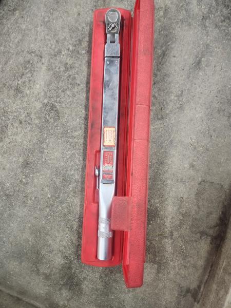 1 Used Snap-on Torque Wrench, Untested