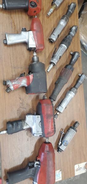 Lot of Pneumatic Tools - Image 3