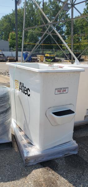 Altec Utility Bucket- 51"x28" and Liner. - Image 3