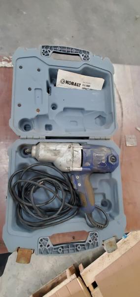 Kobalt 1/2" Electric Impact Wrench with Case.