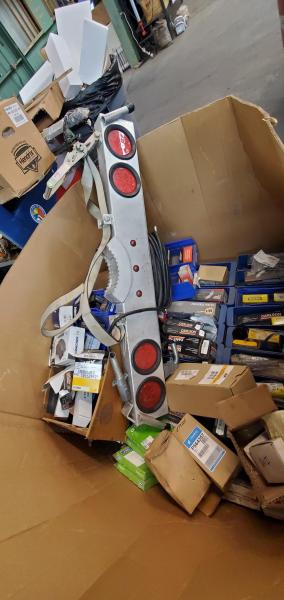 Lot of Automotive Parts. - Image 2