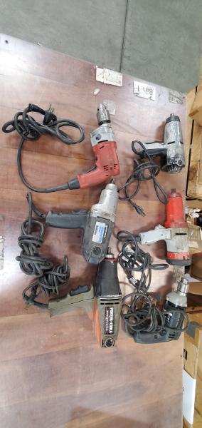 Lot of 6 Used Corded Electric Drills. - Image 1