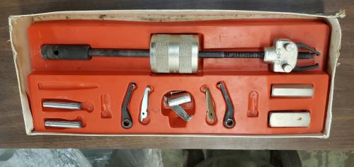 Used Pulley Removers and Combo Puller Set - Image 3