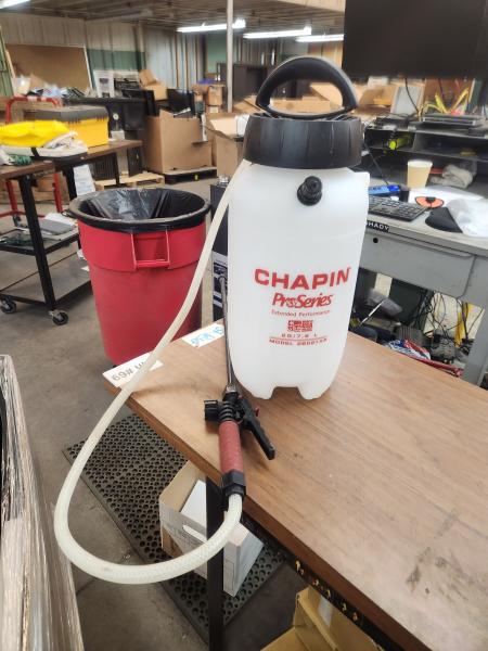 1 Used Pump Spayer, Untested