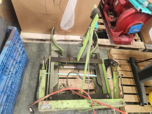 1 Used Valley Drum Handling Attachment