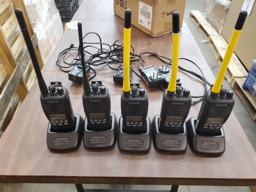 Lot of 5 Usef Kenwood TK-2312 Walkie Talkie with 5 Kenwood KSC-35 Charging Stations. Untested. Missing 1 charging cable.