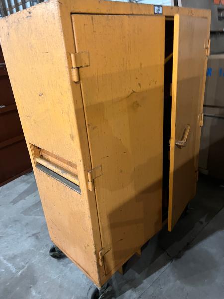 Rolling Heavy Duty Construction Cabinet