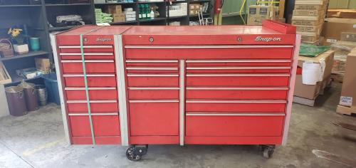 Used Snap-on KR-1011 Rolling Tool Chest, Broken Lock Cylinder, No Keys Included.