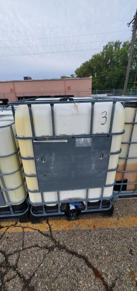 Lot of 1 USED 330 Gallon IBC Tote / Fluid Container #3- Previously Contained NON-PBC Transformer Oil(Mineral Oil).