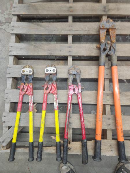 Lot of 4 Used Bolt Cutters, Unknown Working Condition