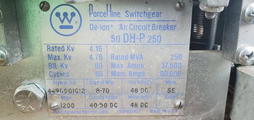 Used Westinghouse Porcel-line Switchgear De-ion Air Circuit Breaker. 50 DH-P 250(2).